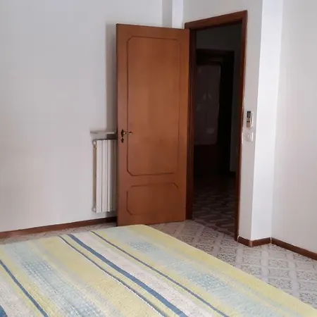 Affittacamere Viale Italia Séjour chez l'habitant